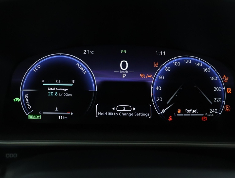 Toyota Corolla Cross - Hybrid 180 Executive 6