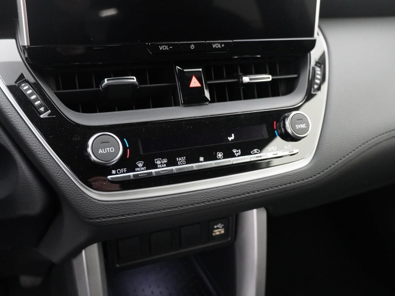 Toyota Corolla Cross - Hybrid 200 Dynamic 7