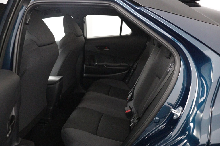 Toyota C-HR - 1.8 Hybrid 140 Dynamic 16