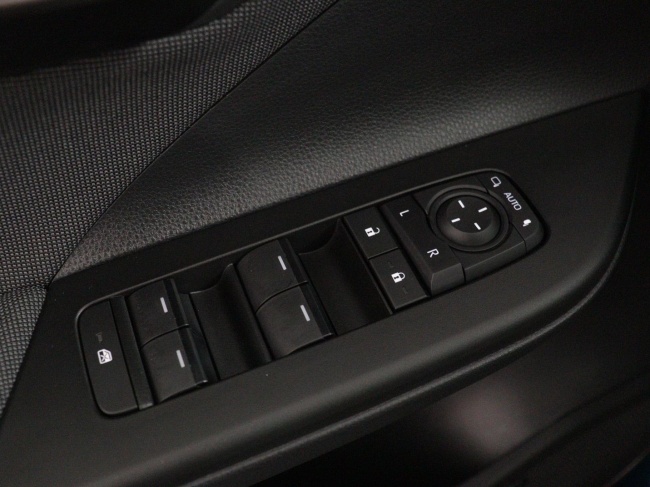 Toyota C-HR - 1.8 Hybrid 140 Dynamic