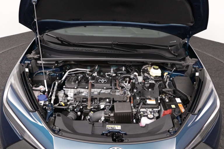 Toyota C-HR - 1.8 Hybrid 140 Dynamic 32