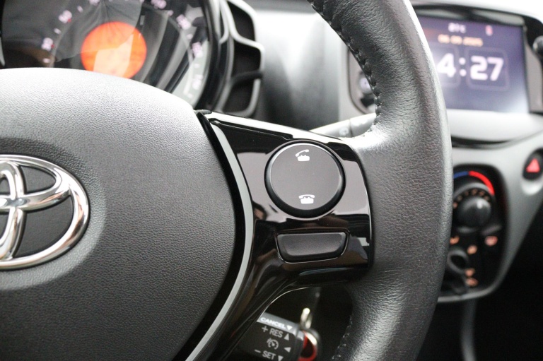Toyota Aygo - 1.0 VVT-i x-play cabrio 21