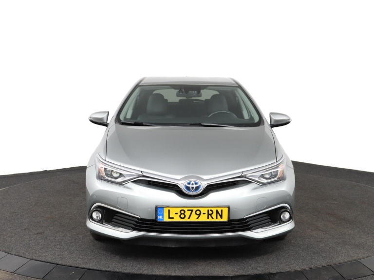 Toyota Auris - 1.8 Hybrid Executive 16