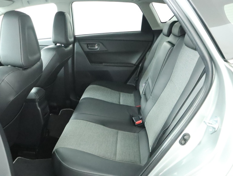 Toyota Auris - 1.8 Hybrid Executive 18