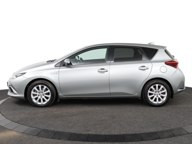 Toyota Auris - 1.8 Hybrid Executive 3