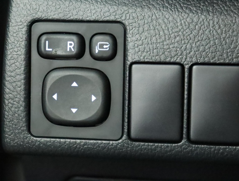 Toyota Auris - 1.8 Hybrid Executive 45