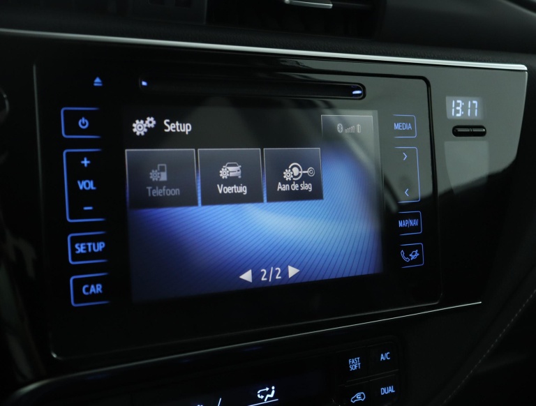 Toyota Auris - 1.8 Hybrid Executive 48
