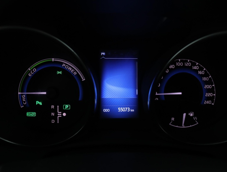 Toyota Auris - 1.8 Hybrid Executive 6