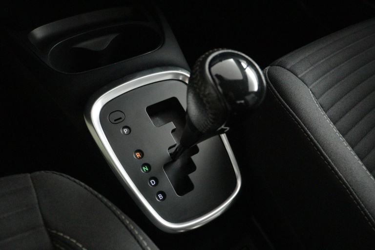 Toyota Yaris - 1.5 Hybrid Active 22