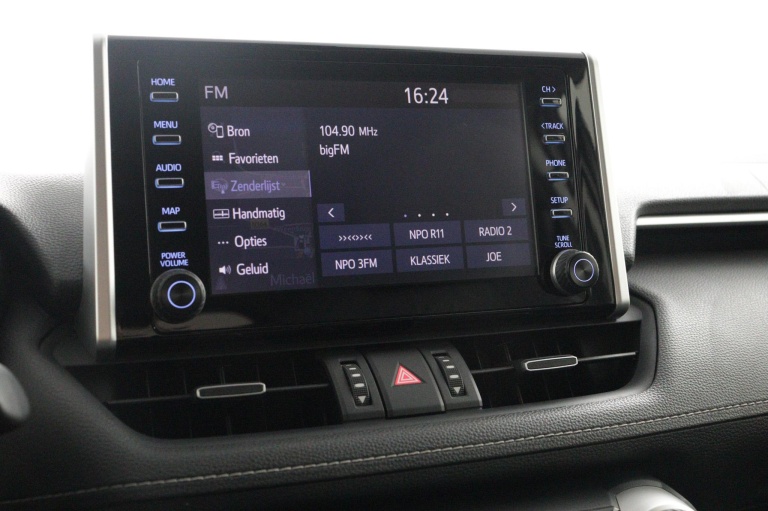 Toyota RAV4 - 2.5 Hybrid Style Limited 38