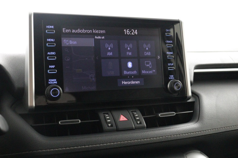 Toyota RAV4 - 2.5 Hybrid Style Limited 8