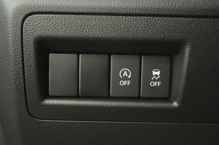 Suzuki Ignis - 1.2 Smart Hybrid Style 30