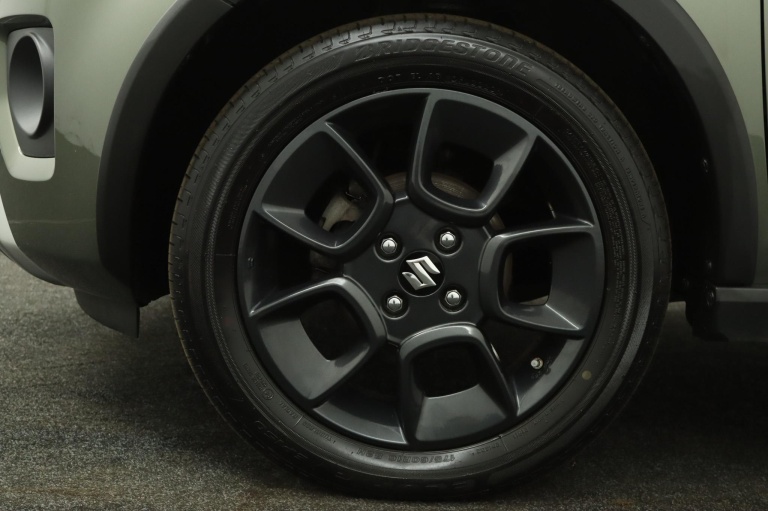 Suzuki Ignis - 1.2 Smart Hybrid Style 39