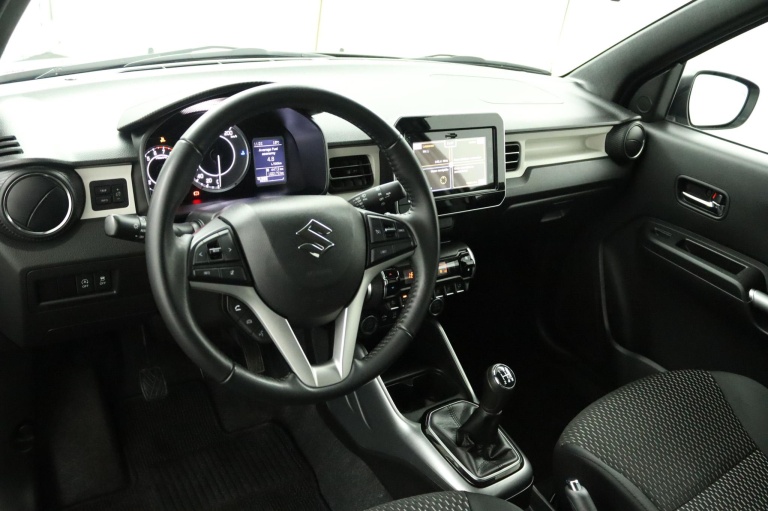 Suzuki Ignis - 1.2 Smart Hybrid Style 61
