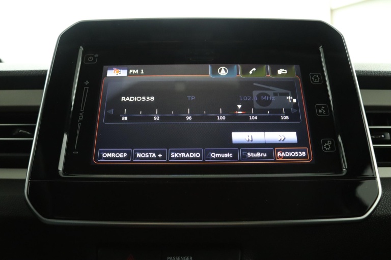 Suzuki Ignis - 1.2 Smart Hybrid Style 8