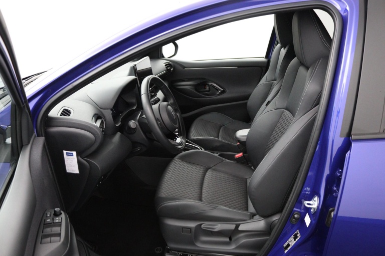 Toyota Yaris - 1.5 Hybrid 130 Executive 17