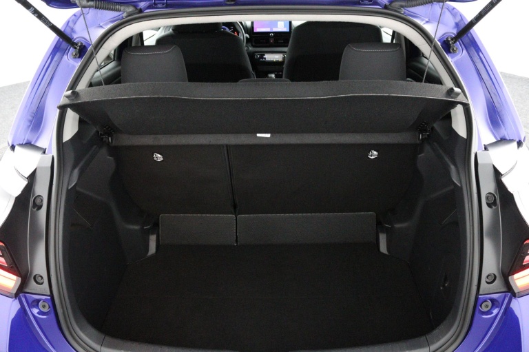 Toyota Yaris - 1.5 Hybrid 115 First Edition 23