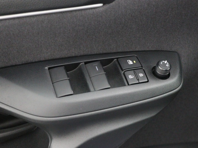 Toyota Yaris - 1.5 Hybrid 115 First Edition