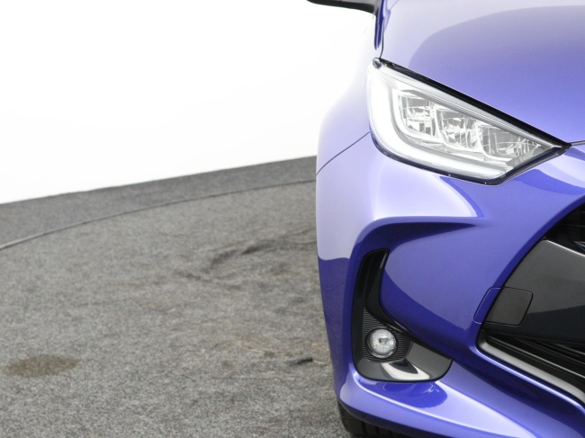 Toyota Yaris - 1.5 Hybrid 115 First Edition