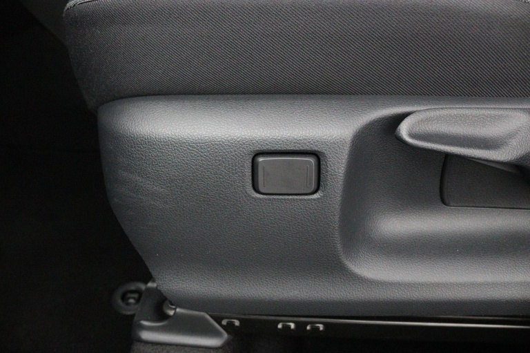 Toyota Yaris - 1.5 Hybrid 115 First Edition 38