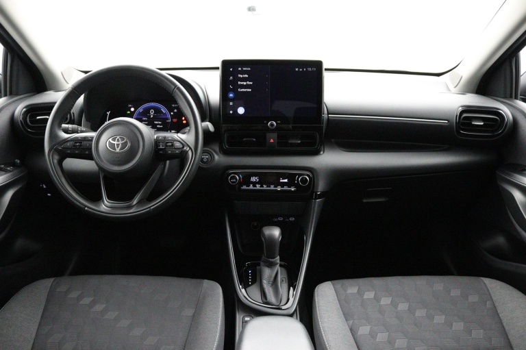Toyota Yaris - 1.5 Hybrid 115 First Edition 4