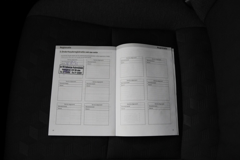 Toyota Yaris - 1.5 Hybrid 115 First Edition 46
