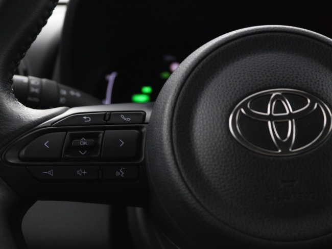 Toyota Yaris - 1.5 Hybrid 115 Special Edition