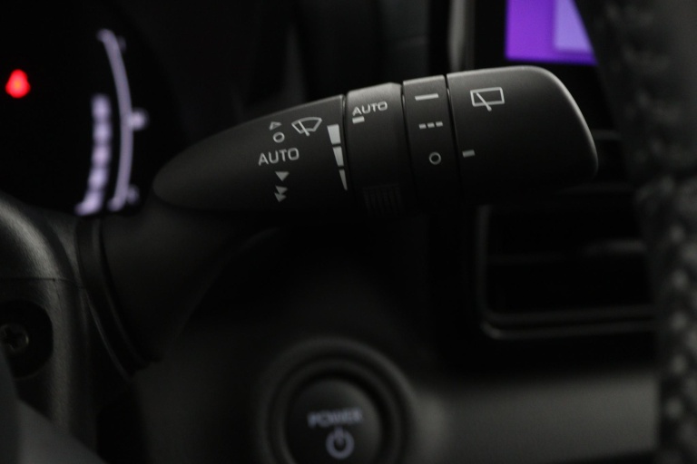 Toyota Yaris - 1.5 Hybrid 115 Special Edition 33