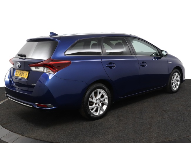 Toyota Auris Touring Sports - 1.8 Hybrid Dynamic