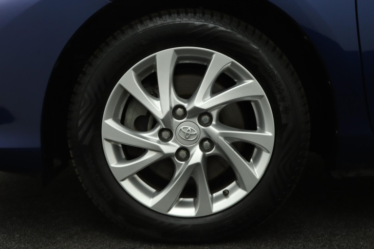 Toyota Auris Touring Sports - 1.8 Hybrid Dynamic 37