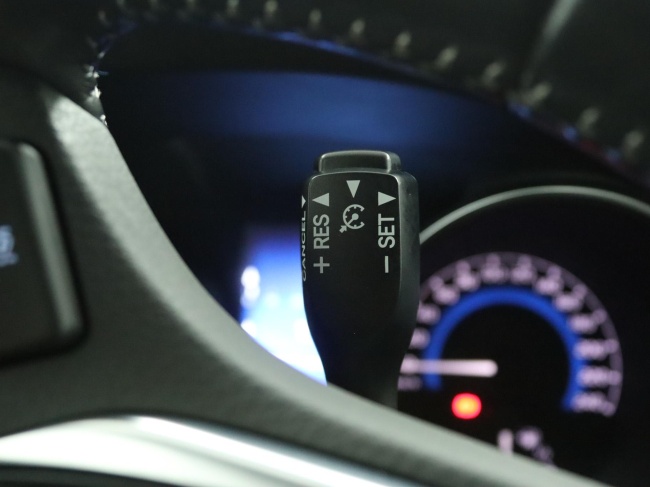 Toyota Auris Touring Sports - 1.8 Hybrid Dynamic