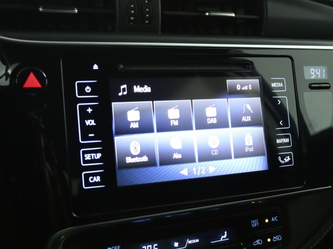 Toyota Auris Touring Sports - 1.8 Hybrid Dynamic