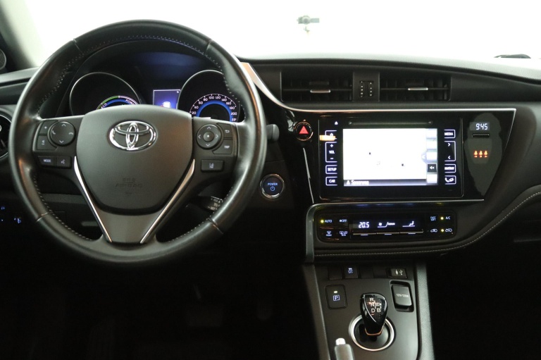 Toyota Auris Touring Sports - 1.8 Hybrid Dynamic 62
