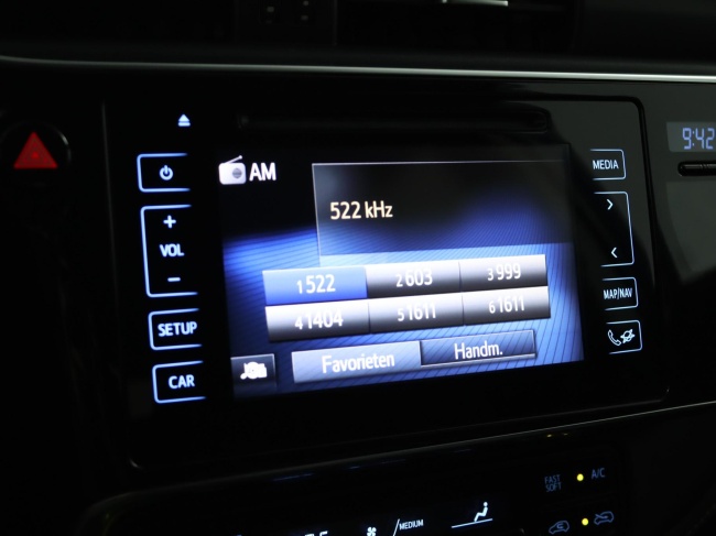 Toyota Auris Touring Sports - 1.8 Hybrid Dynamic