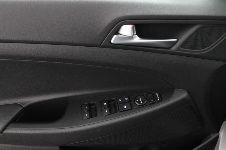 Hyundai Tucson - 1.6 GDi Comfort 29