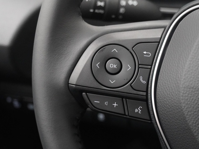 Toyota Corolla Touring Sports - Hybrid 140