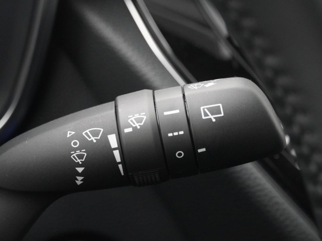 Toyota Corolla Touring Sports - Hybrid 140