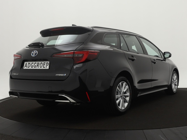 Toyota Corolla Touring Sports - Hybrid 140 2