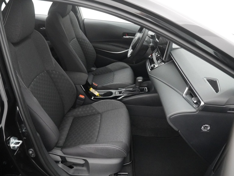 Toyota Corolla Touring Sports - Hybrid 140 22