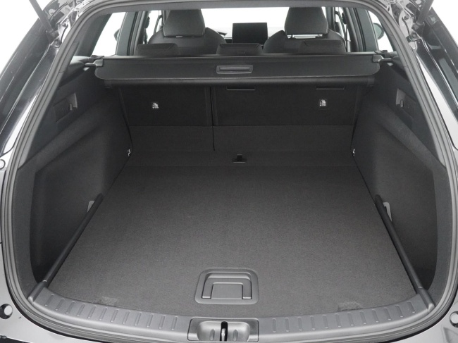 Toyota Corolla Touring Sports - Hybrid 140