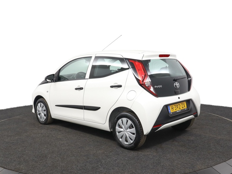 Toyota Aygo - 1.0 VVT-i x-fun 11