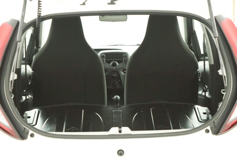 Toyota Aygo - 1.0 VVT-i x-fun 24