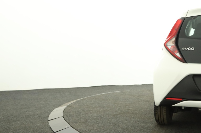 Toyota Aygo - 1.0 VVT-i x-fun 39