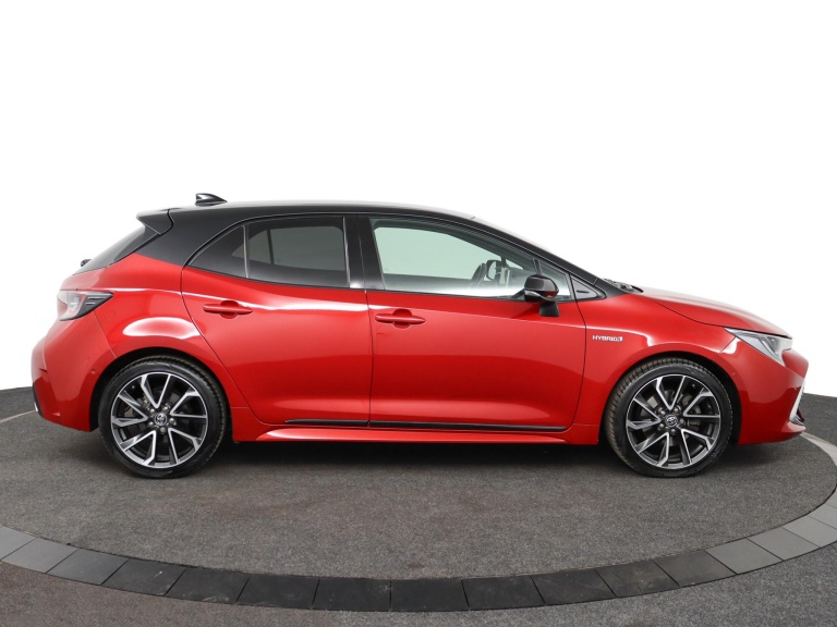Toyota Corolla - 2.0 Hybrid Executive 12