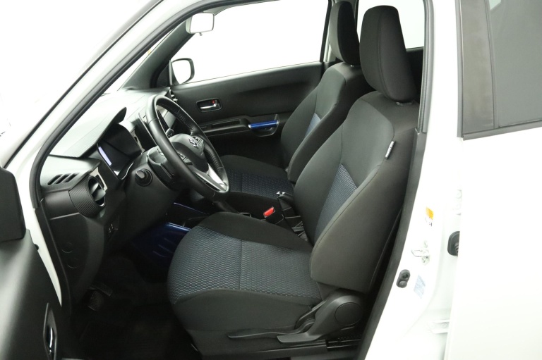 Suzuki Ignis - 1.2 Smart Hybrid Style 17
