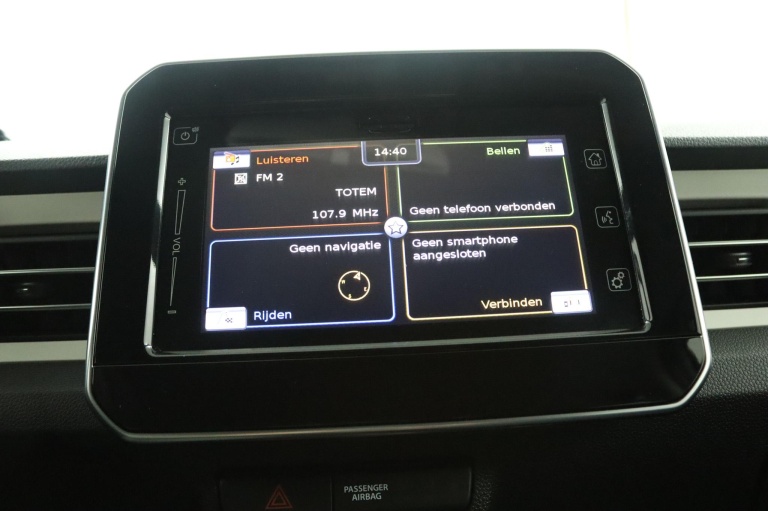 Suzuki Ignis - 1.2 Smart Hybrid Style 58