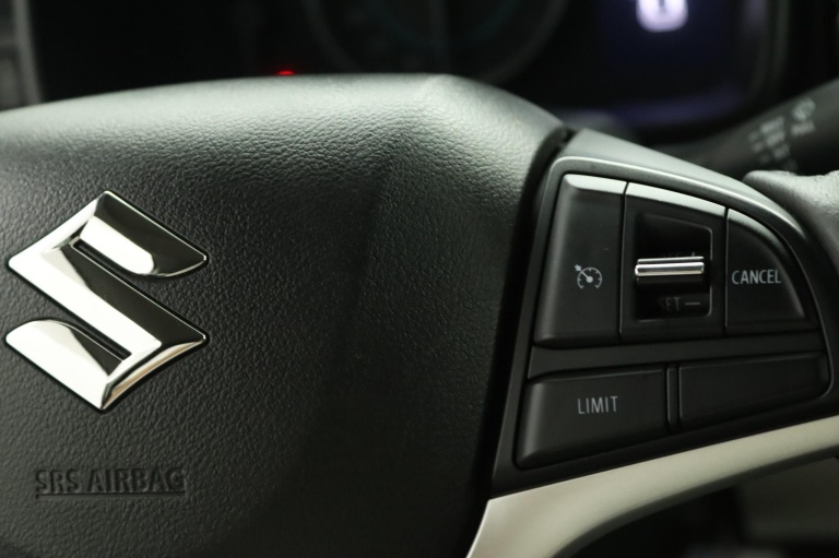 Suzuki Ignis - 1.2 Stijl Intro 21