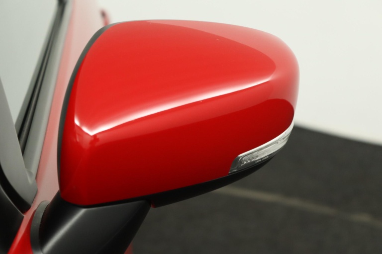 Suzuki Ignis - 1.2 Stijl Intro 37