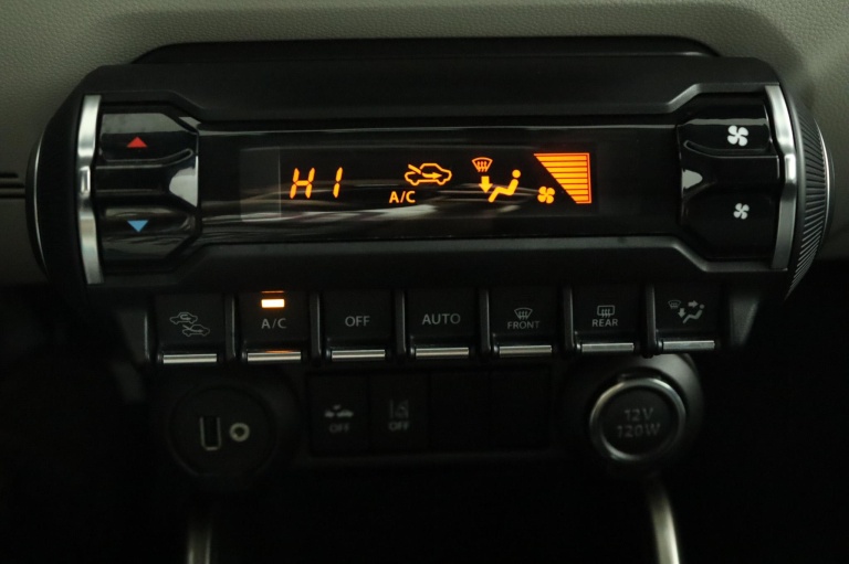 Suzuki Ignis - 1.2 Stijl Intro 7