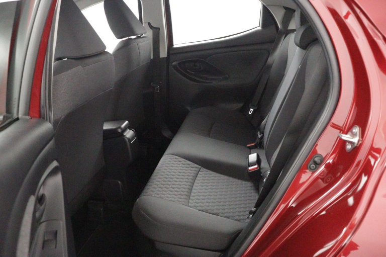 Toyota Yaris - 1.5 Hybrid Dynamic 18
